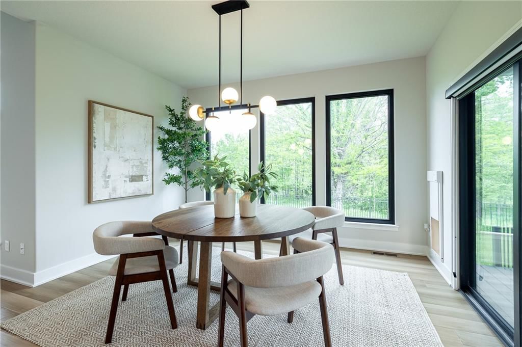 2021 NE Bluestone Drive — photo 23