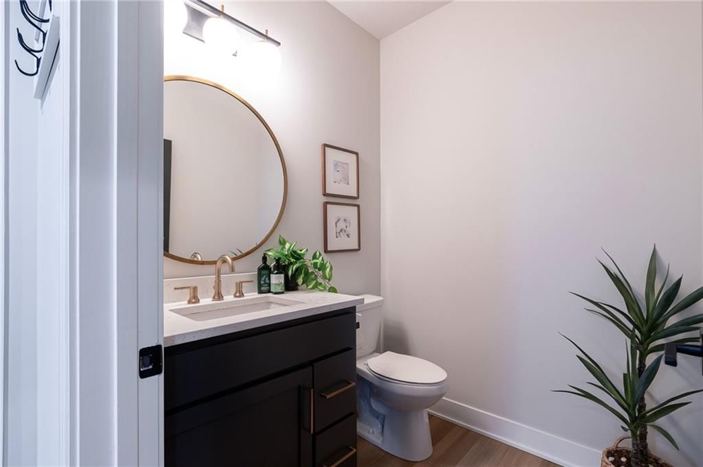 2021 NE Bluestone Drive — photo 29