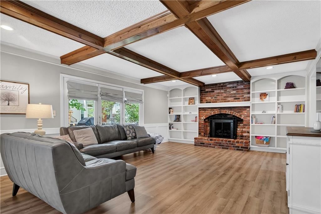 9410 Hall Drive — photo 7