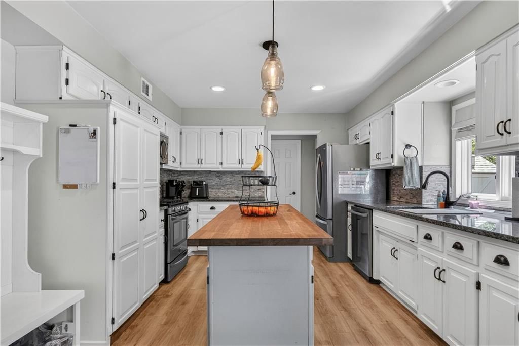 9410 Hall Drive — photo 14