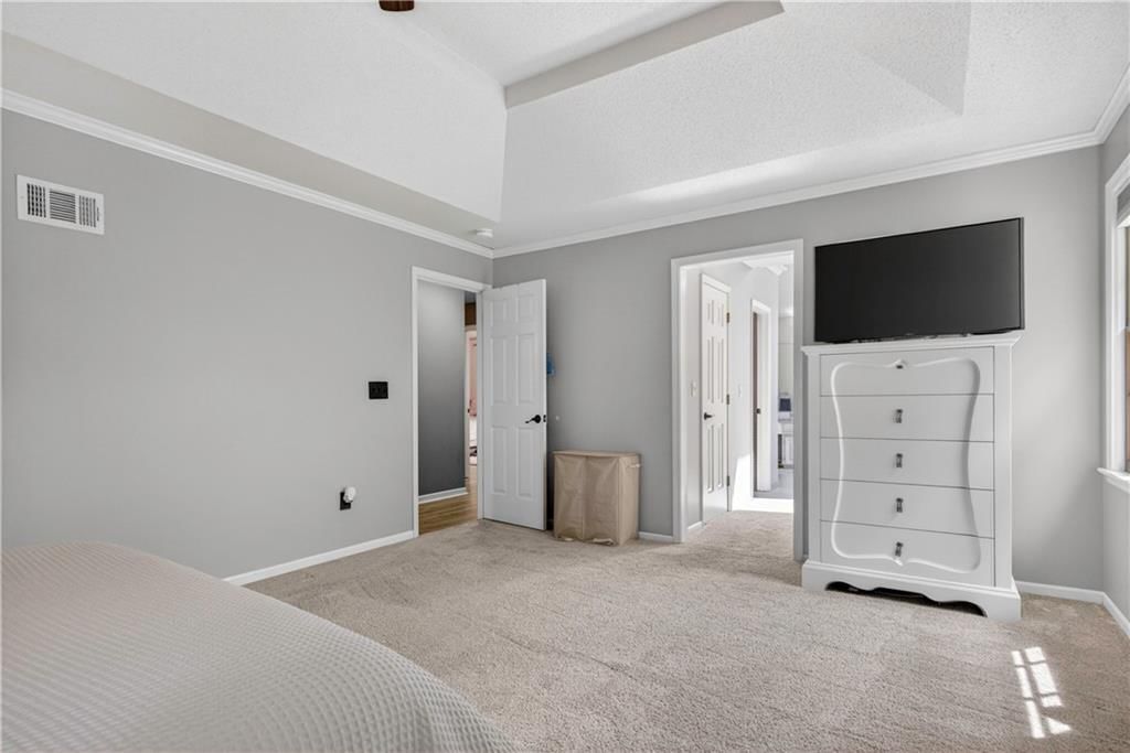 9410 Hall Drive — photo 23