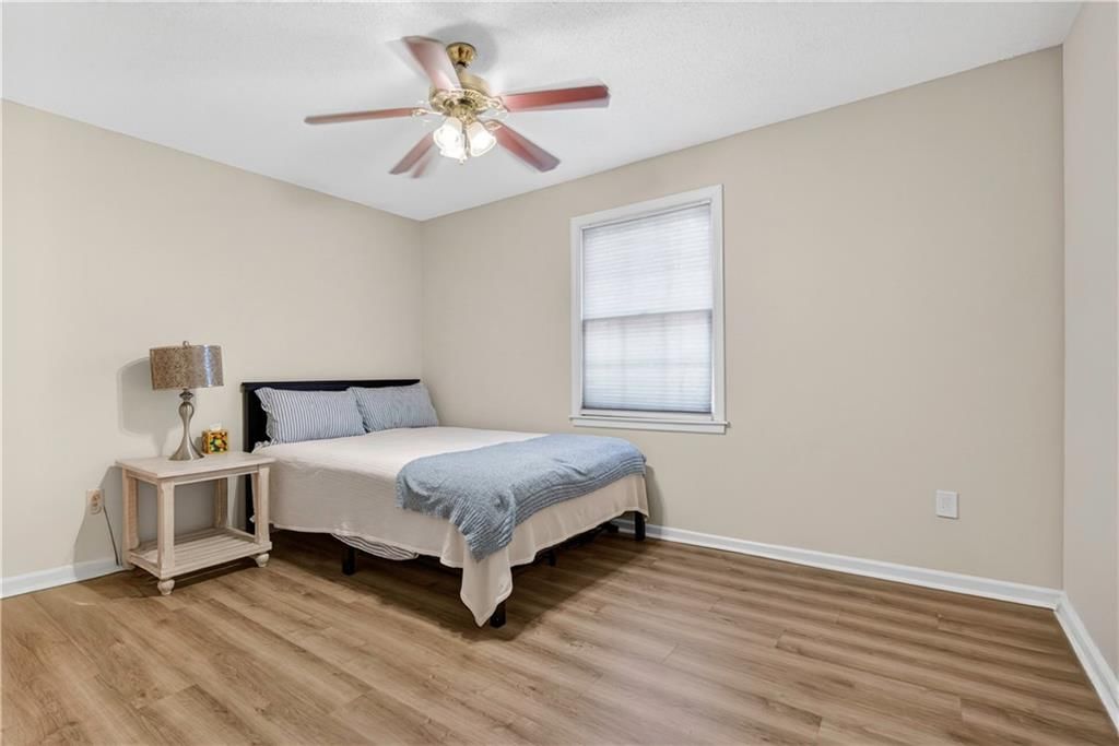 9410 Hall Drive — photo 34