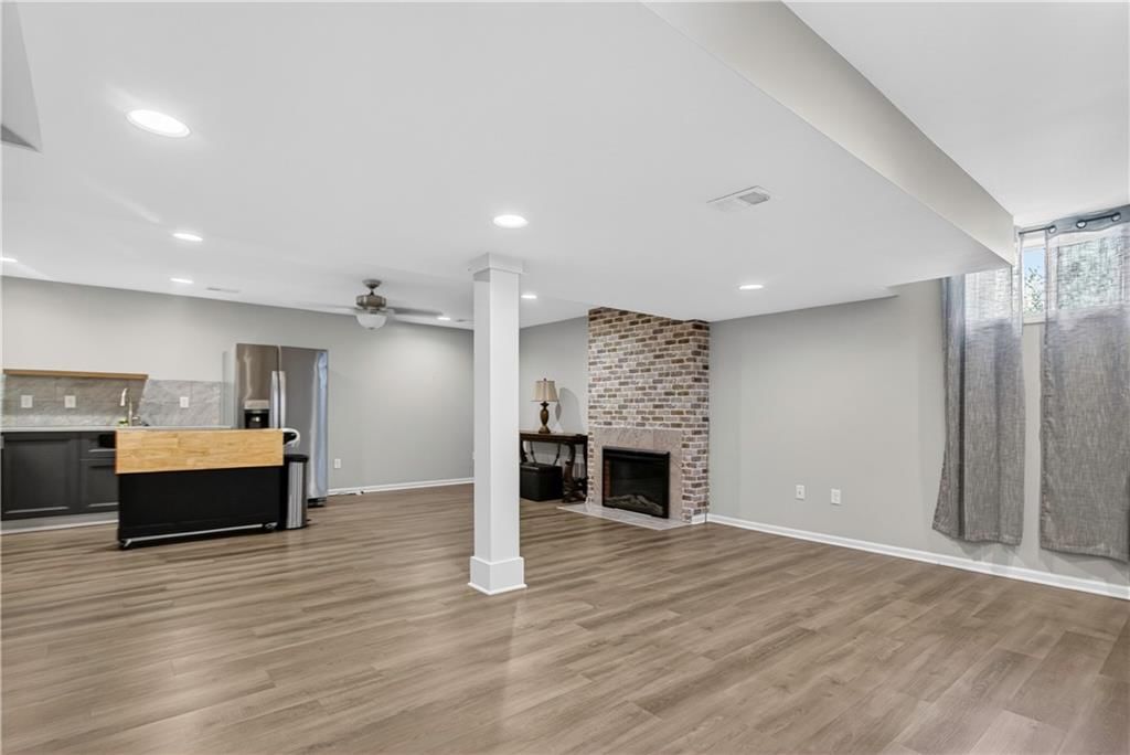9410 Hall Drive — photo 39