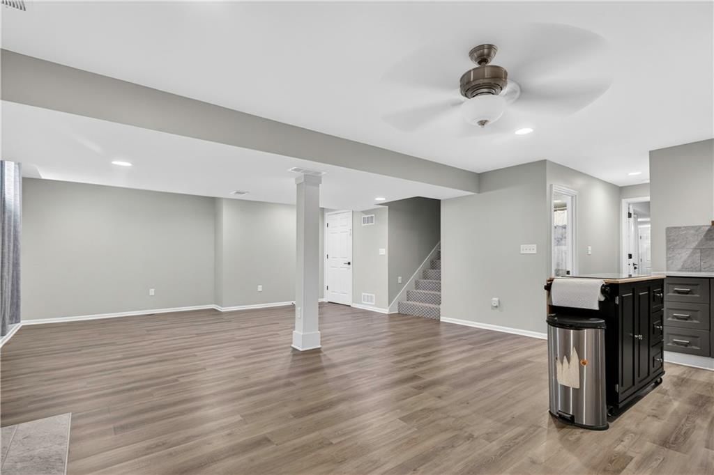 9410 Hall Drive — photo 40