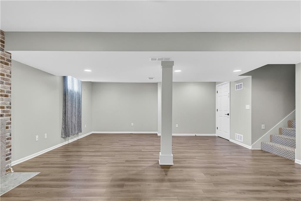 9410 Hall Drive — photo 41