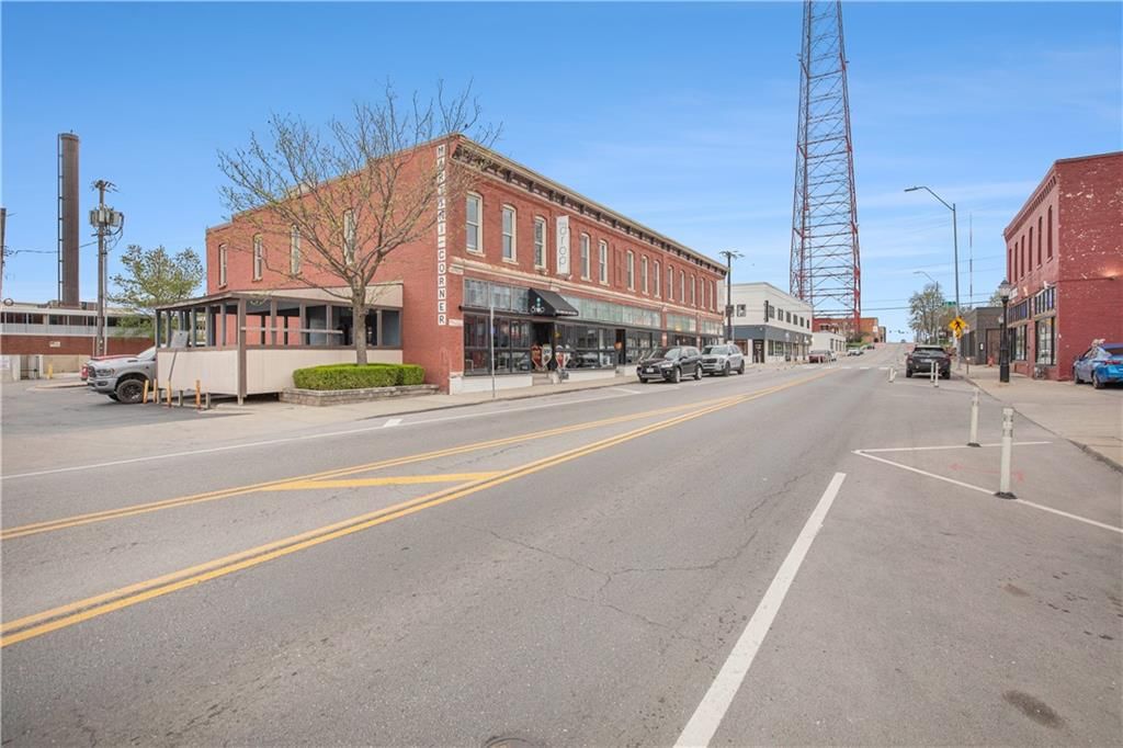 2746 Holmes Street — photo 71