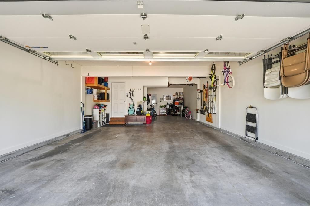 18229 W 157th Terrace — photo 35