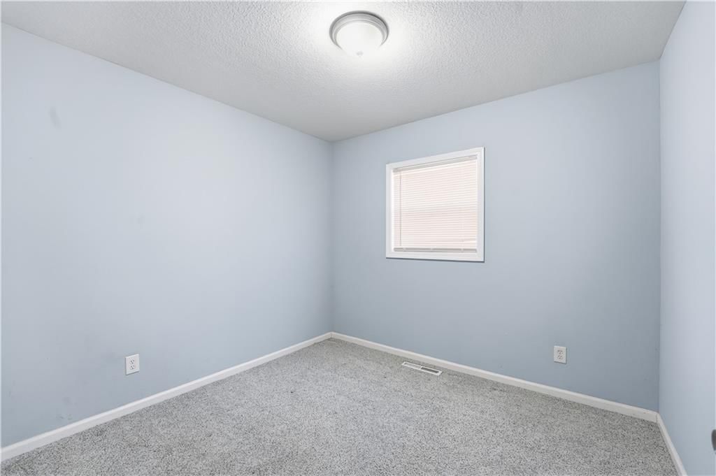2732 S 51st Terrace — photo 11