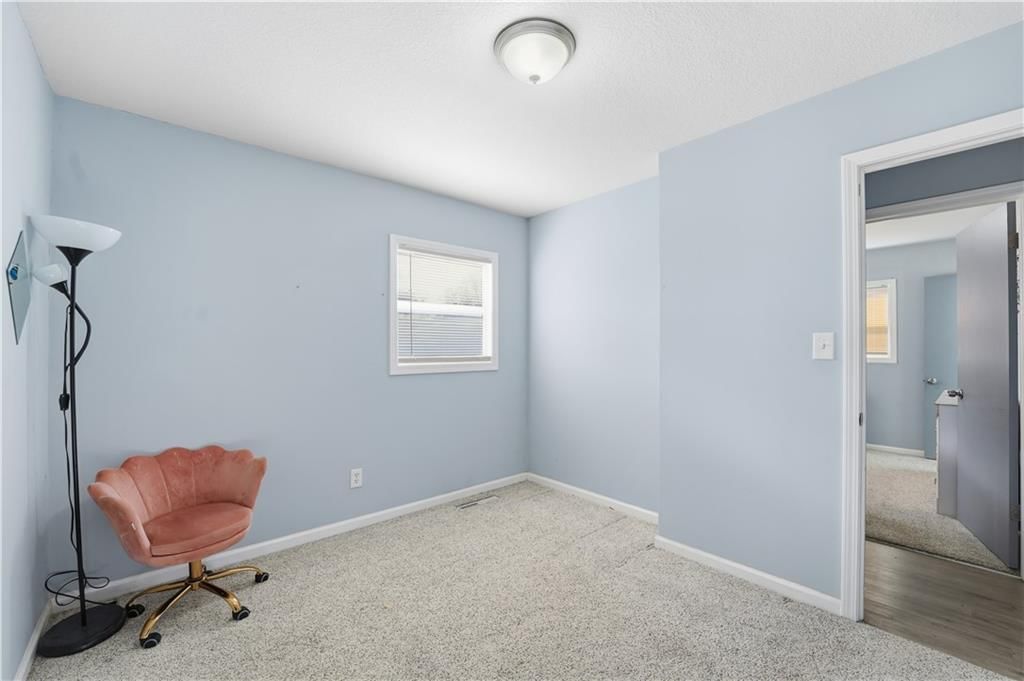 2732 S 51st Terrace — photo 12