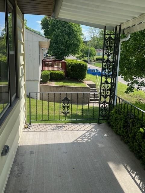 3209 Mark Twain Drive — photo 6