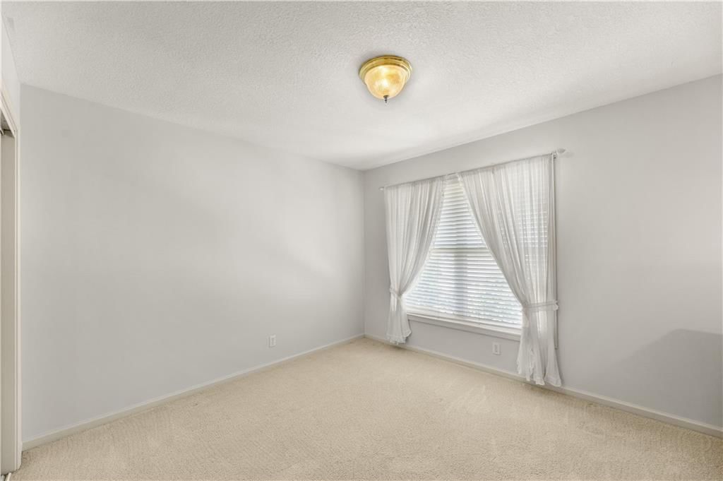 500 Bayview Drive — photo 25