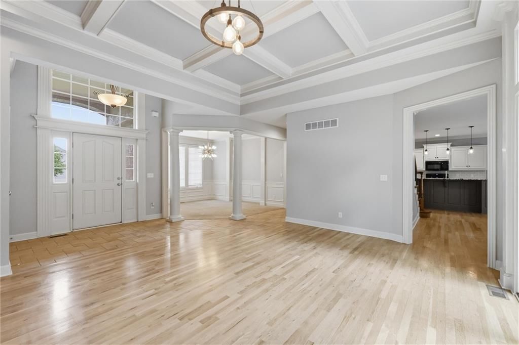 16118 S LOCUST Street — photo 5
