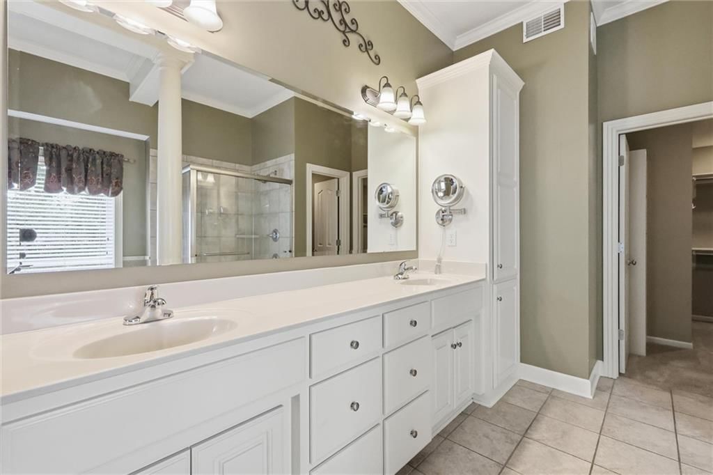 16118 S LOCUST Street — photo 30