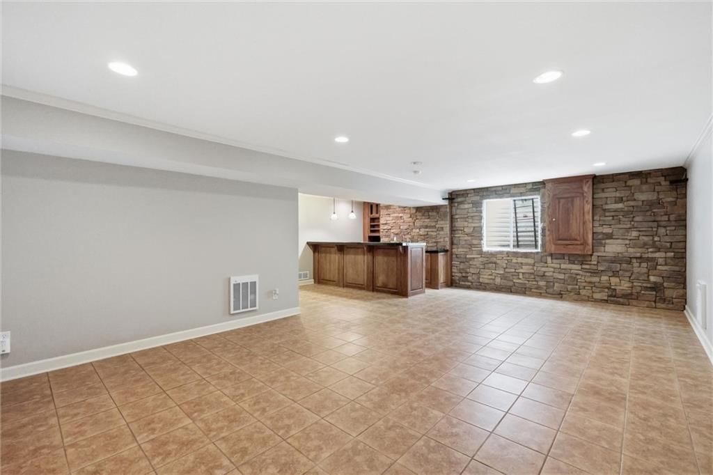 16118 S LOCUST Street — photo 45