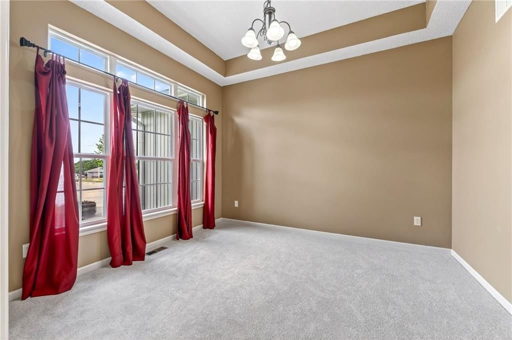 8720 N BELTON Avenue — photo 18
