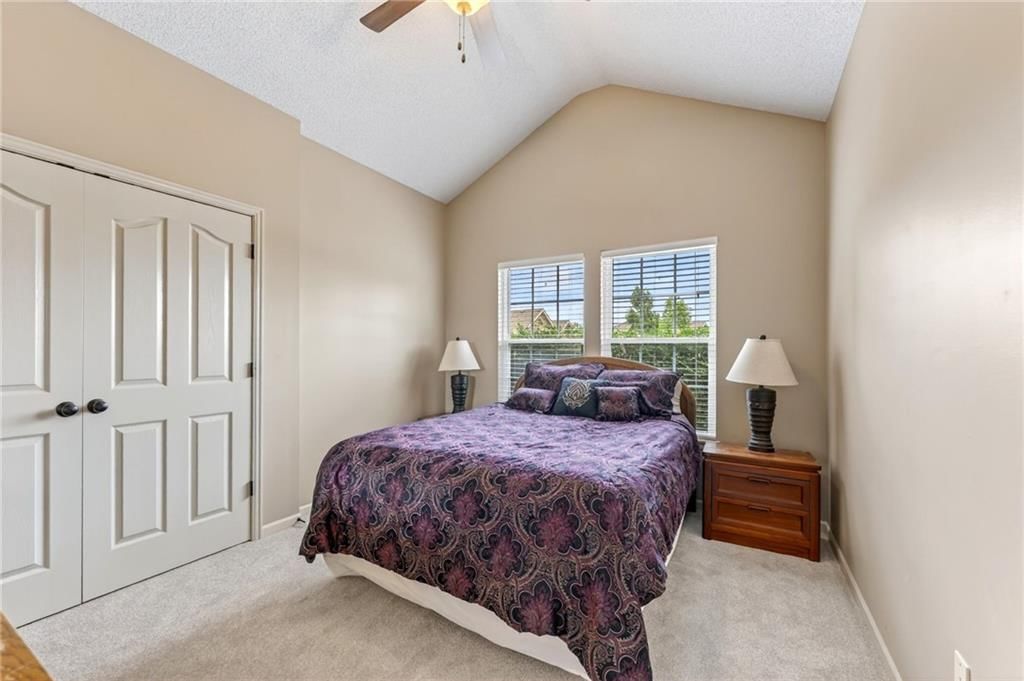 8720 N BELTON Avenue — photo 35
