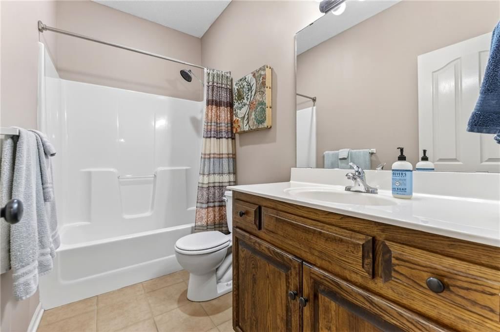 8720 N BELTON Avenue — photo 39