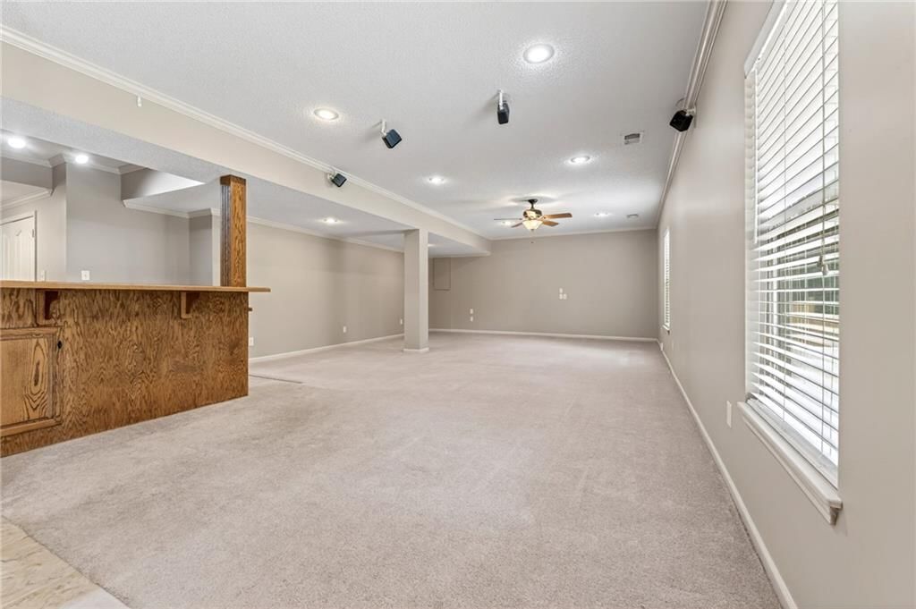 8720 N BELTON Avenue — photo 40
