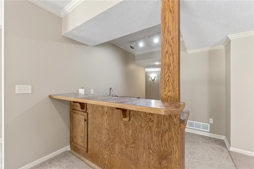 8720 N BELTON Avenue — photo 43