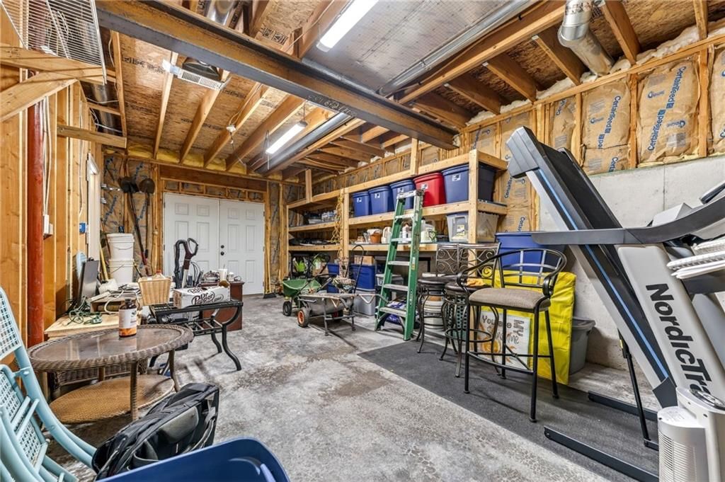 8720 N BELTON Avenue — photo 47