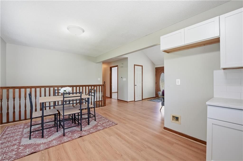 1488 NW Foxboro Road — photo 9