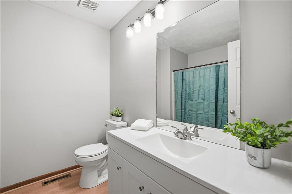 1488 NW Foxboro Road — photo 17