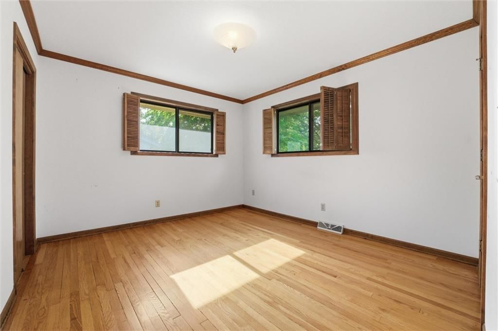 1004 NW R D Mize Road — photo 12