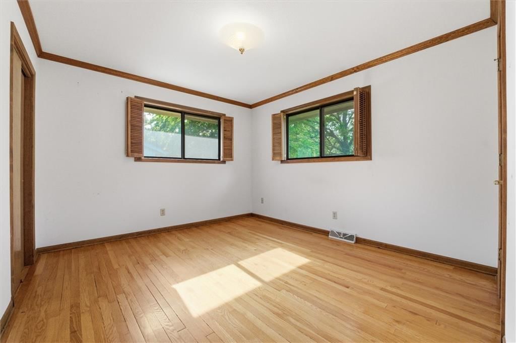 1004 NW R D Mize Road — photo 13