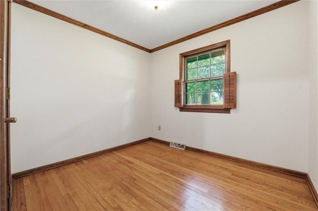 1004 NW R D Mize Road — photo 17