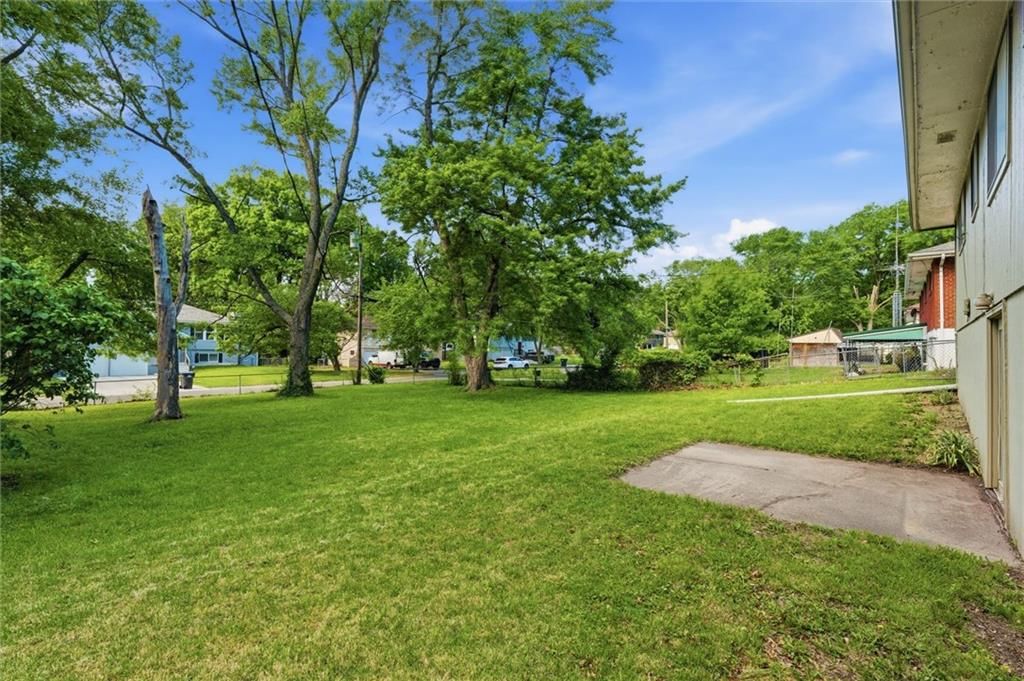 1004 NW R D Mize Road — photo 24