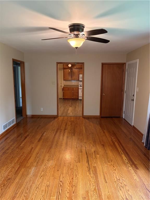 3708 NE 43rd Street — photo 3