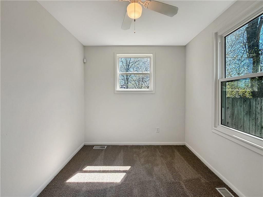 1005 NE 44th Street — photo 4