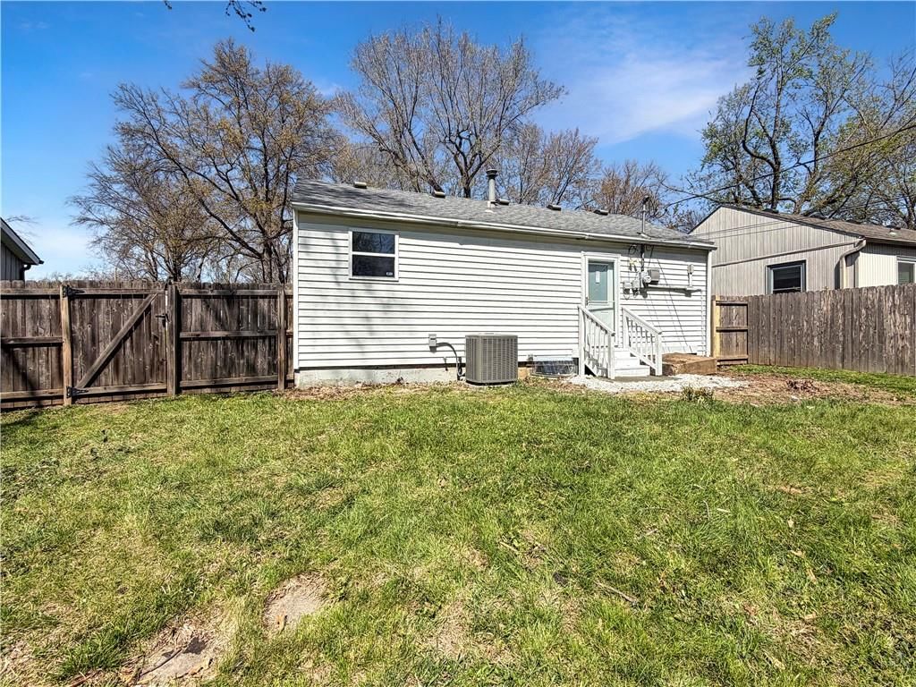 1005 NE 44th Street — photo 11