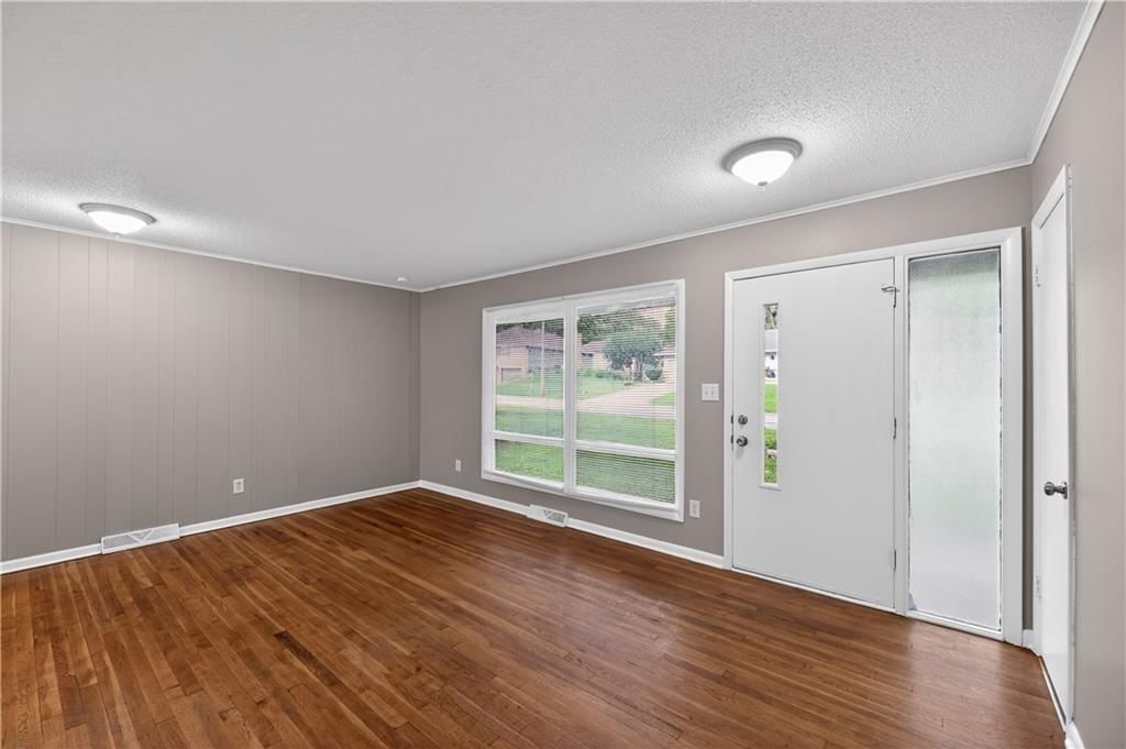 6508 Hardy Avenue — photo 8