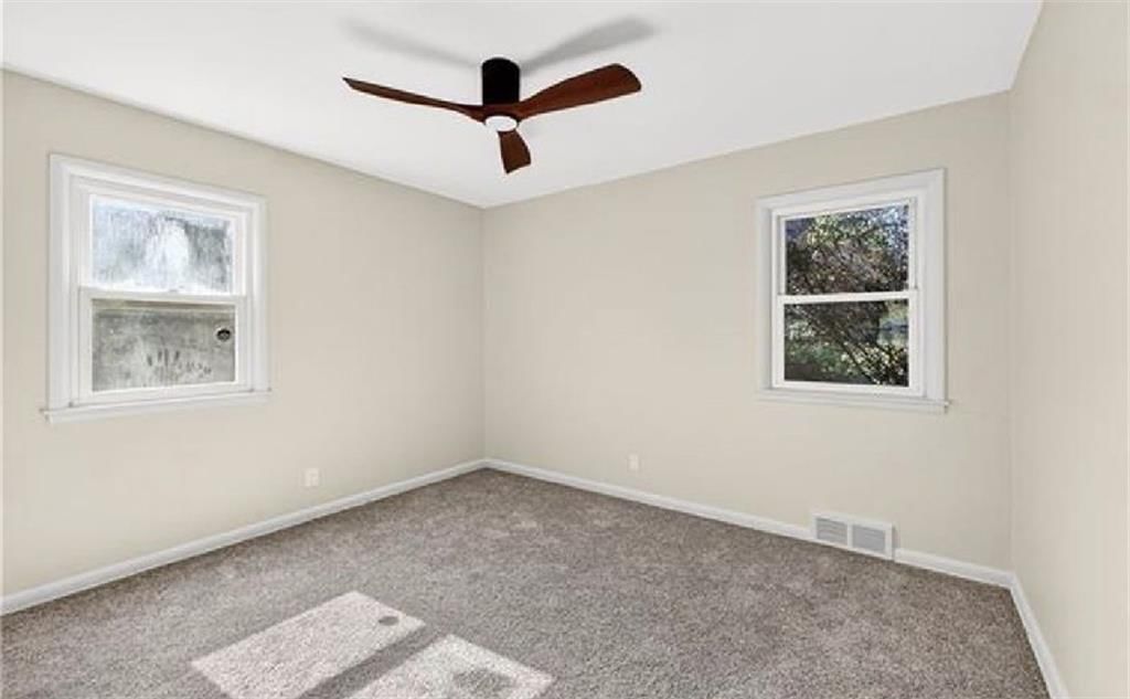 6128 Ralston Avenue — photo 4