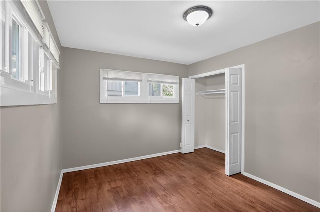 11012 Cambridge Avenue — photo 21