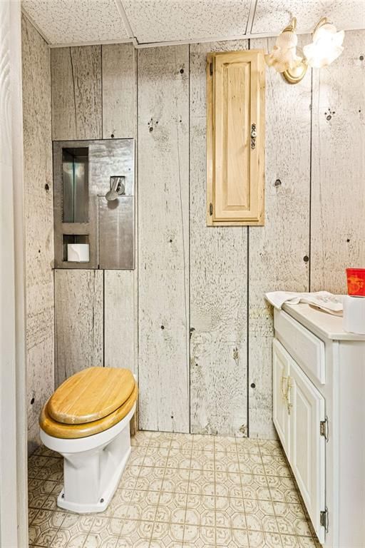 2628 S 39th Terrace — photo 41