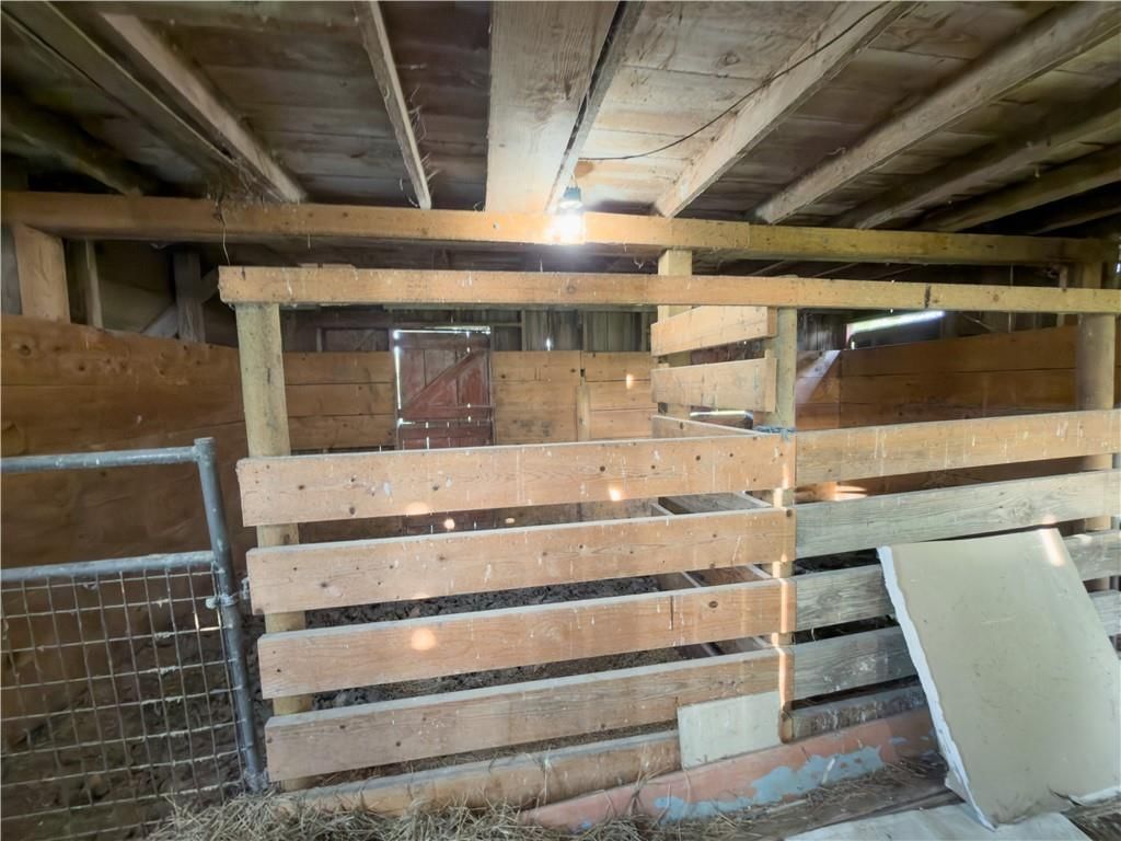 3448 Wyandotte Road — photo 44