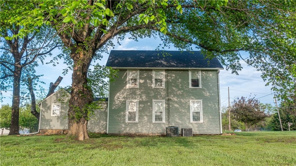 3448 Wyandotte Road — photo 47