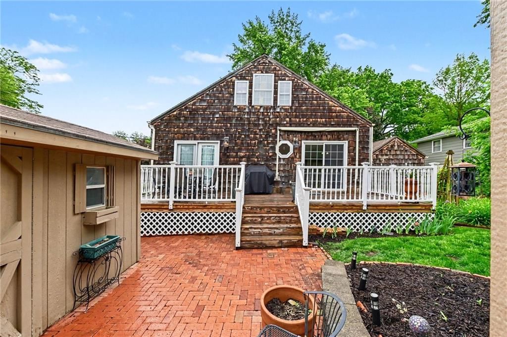 7800 Hardy Street — photo 9