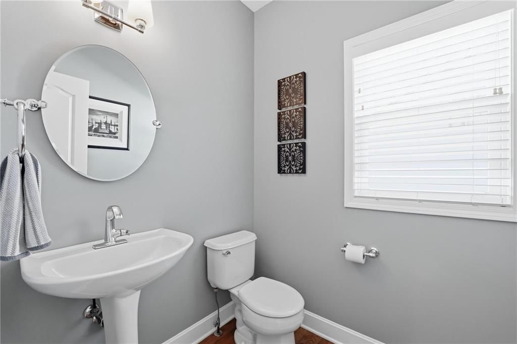 4910 W 155TH Terrace — photo 23