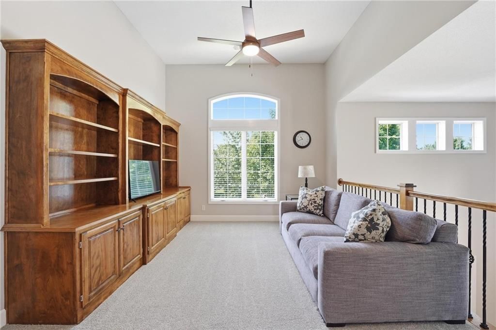 4910 W 155TH Terrace — photo 31