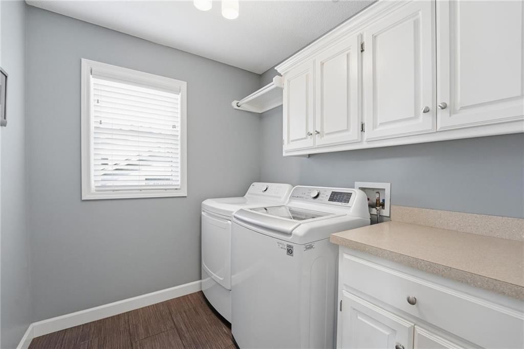4910 W 155TH Terrace — photo 35