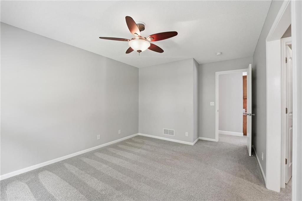 4910 W 155TH Terrace — photo 58
