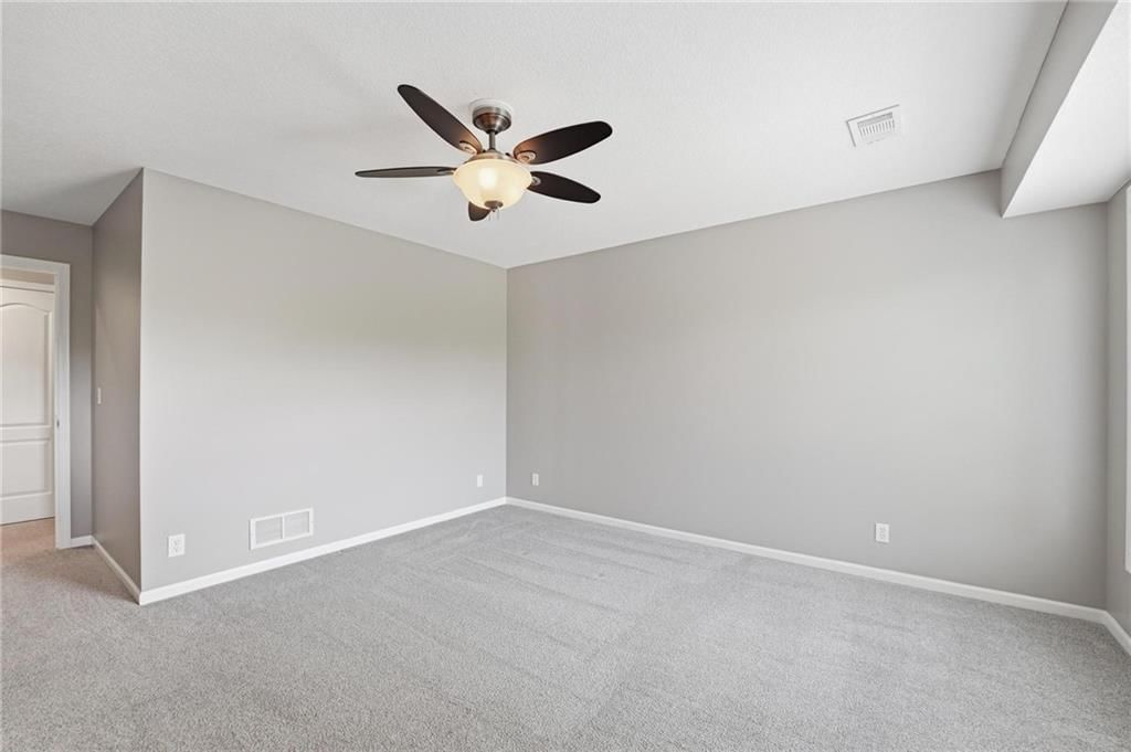 4910 W 155TH Terrace — photo 63