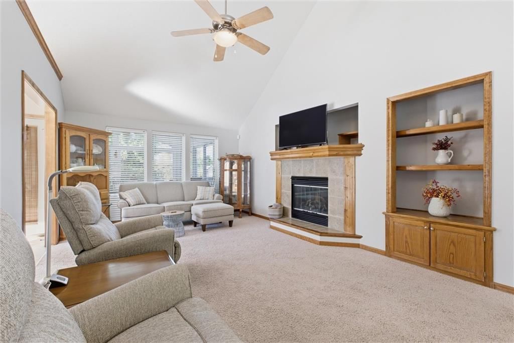 1209 Ashford Street — photo 7