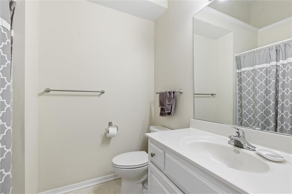 1209 Ashford Street — photo 22