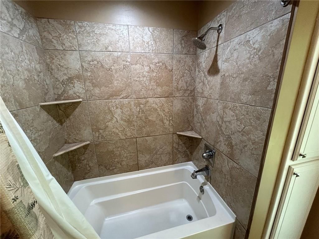 1007 S Adams Street — photo 18