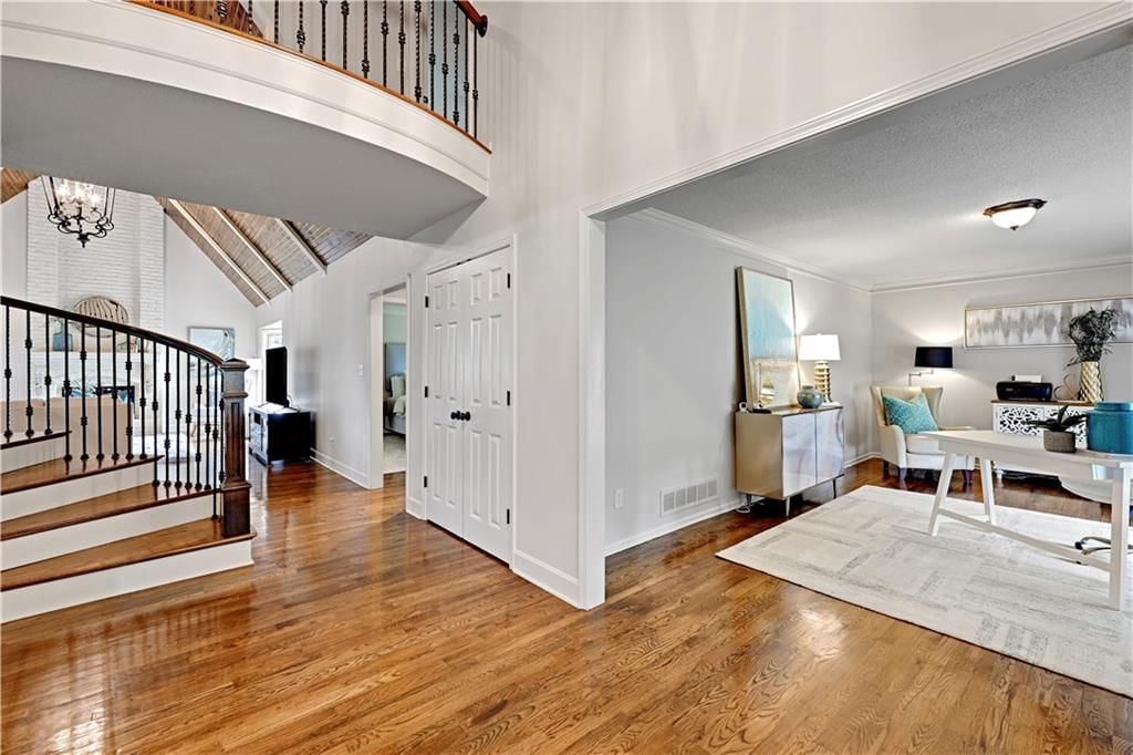 11260 W 155TH Terrace — photo 7