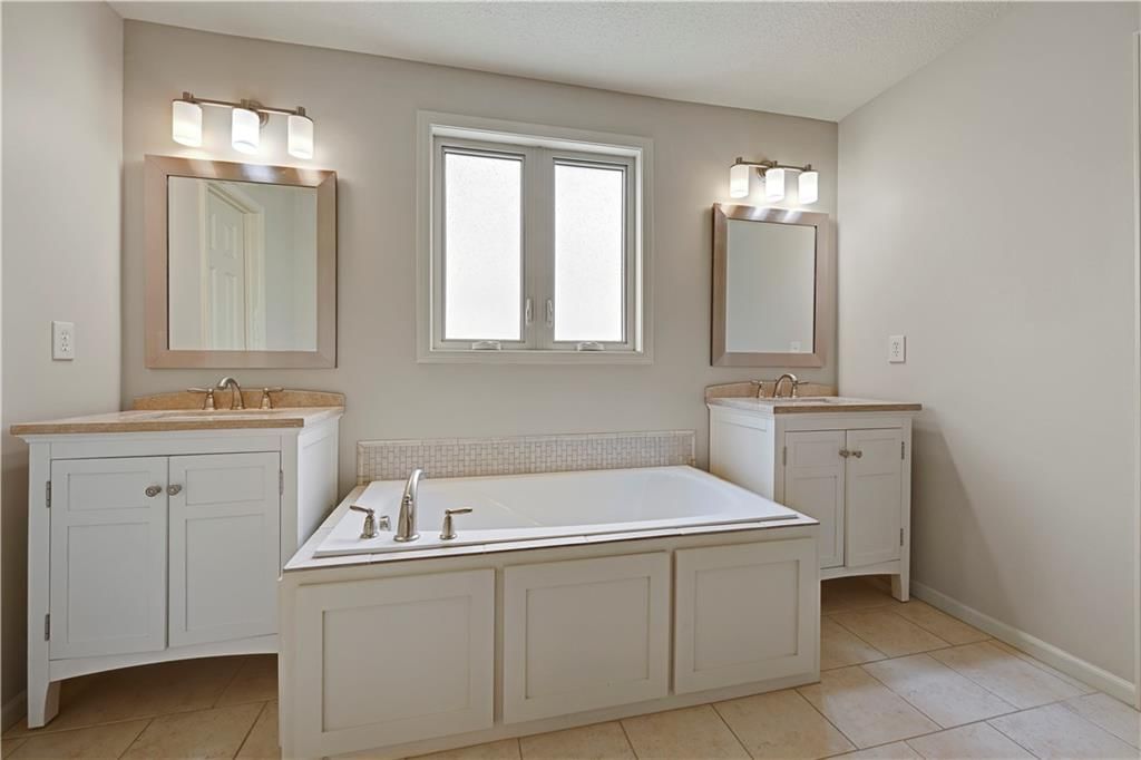 11260 W 155TH Terrace — photo 31